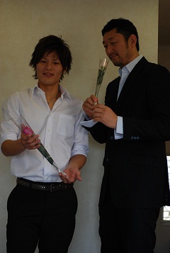 あなたには、綺麗な薔薇がよく似合う(笑)