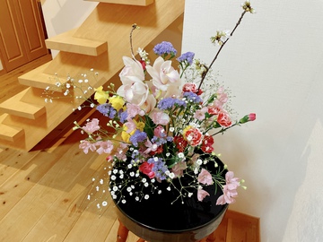 3月29日誕生日記念❣️いただいた花束を可愛くいける方法伝授いたします。