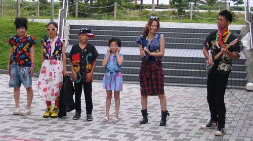 「ROCK SHOW!!!」