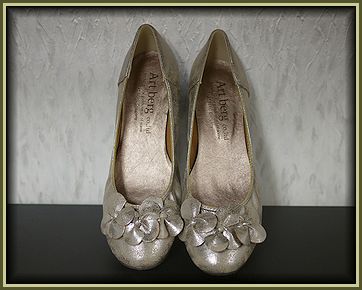 ロリアンblog「■ブラック■シルバー■シャンパンゴールド」