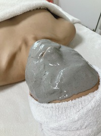 春のゆらぎ肌にオススメフェイシャル