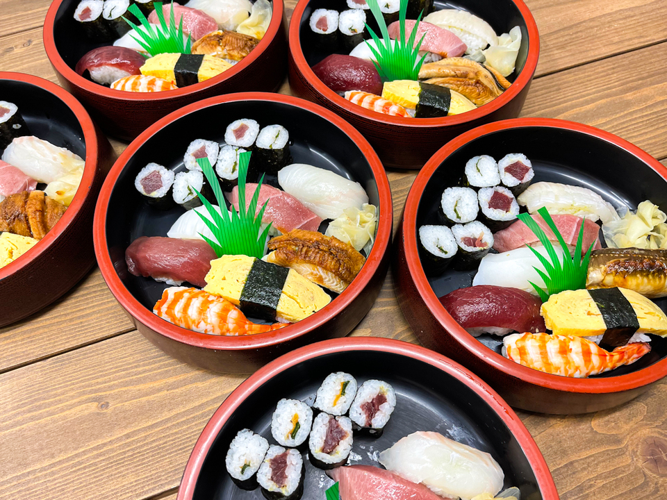 決算日は「末廣鮨」さんのお寿司