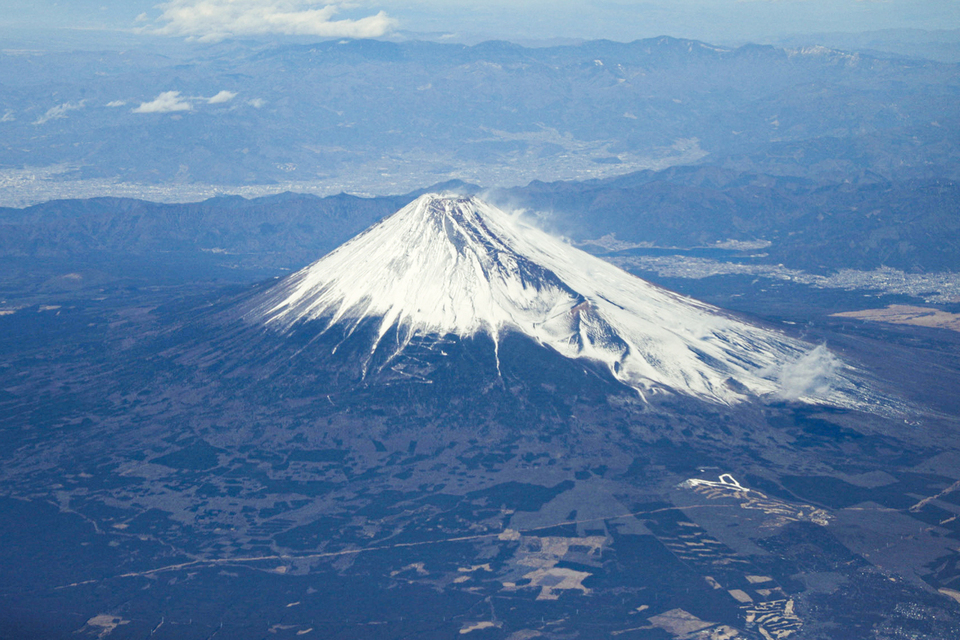 飛行機からの富士山