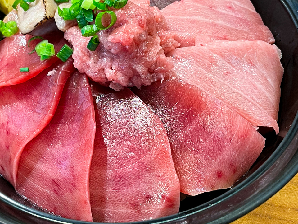 まぐろのみなみ人宿町店さんへ