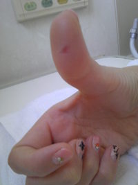 親指ららばい　(＠_＠;) 2014/01/24 10:18:31