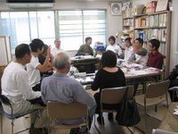 市議会中継中！