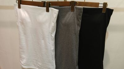 リエス　オフショルダープルオーバー