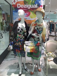 デシグアル　新作入荷！！