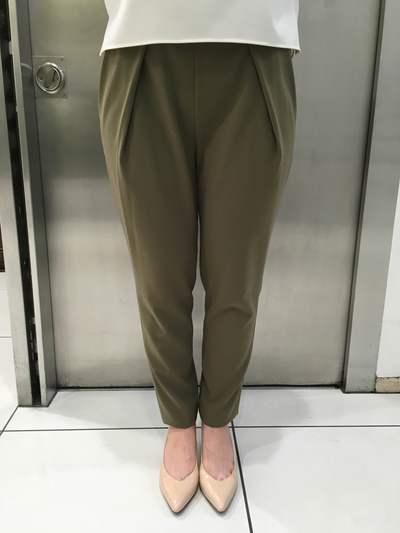 リエス　定番タックパンツ