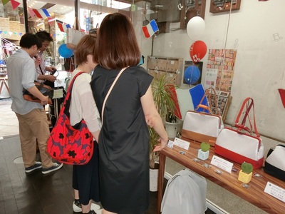 サカイ産業さん　売り場