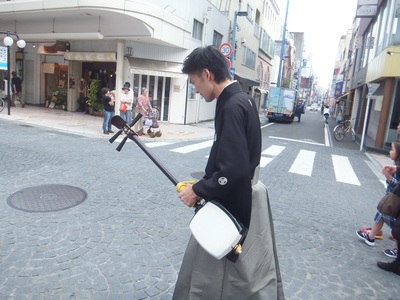三味線プレイヤー　牧野さん