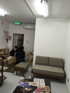 ソファ入荷中