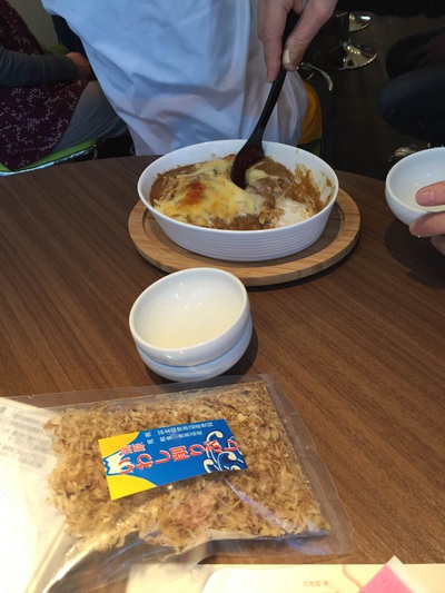 いわし削りぶしと焼きカレー