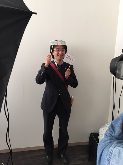 玉置代表も写真撮影