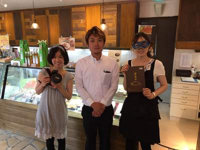 chacoさん　社長　青色仮面ガンコ
