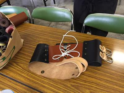 工場長　特製コルセット