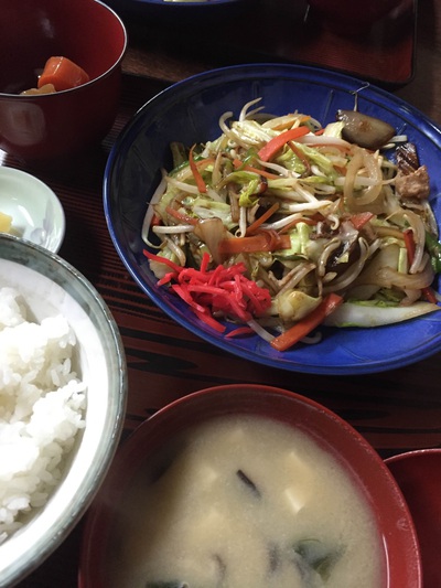 川根本町　梅野屋さん　野菜炒め定食