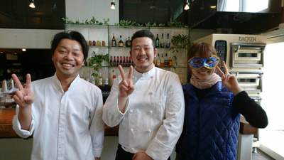 アニバーサリー　啓太社長　鈴木シェフ　青色仮面ガンコ