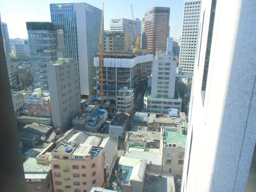 ホテルの窓からの風景。