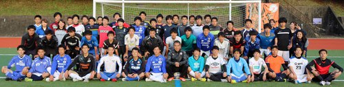 新入部員を迎えての集合写真