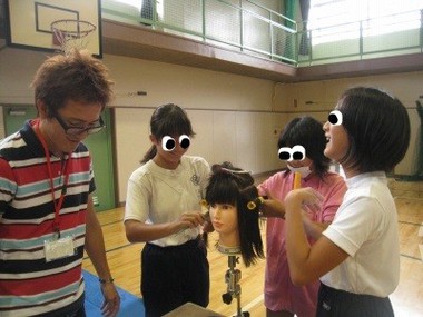 ちょっと真面目な理容体験授業