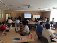 本日は月に一度の全体研修の日!! 2015/08/03 20:02:36