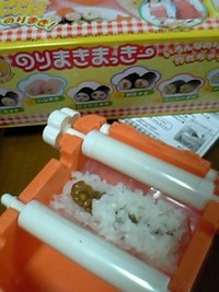 納豆巻き制作中