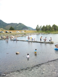 牛妻水辺の楽校