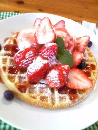 今日はワッフルです