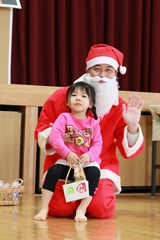 ２歳っ児～クリスマス会①～初倉児童センター