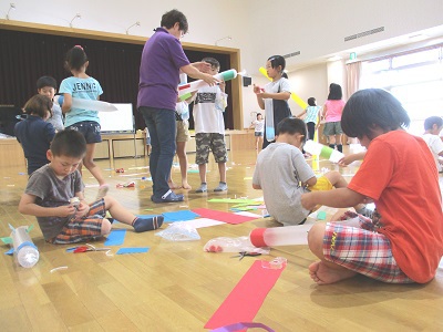 科学あそびで汗を流しました！　初倉児童センター