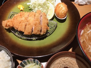 豚のはなのトンカツ
