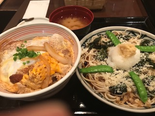 戸隠のかつどんセット