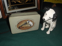HIS MASTER`S VOICE