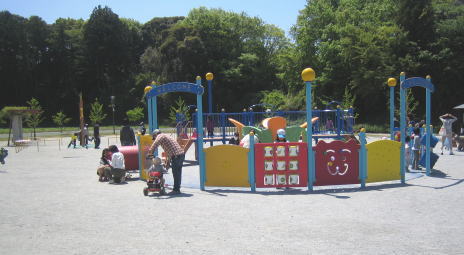 小さい子の遊具