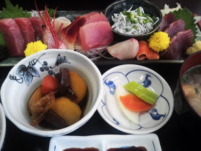 久しぶりの刺身定食