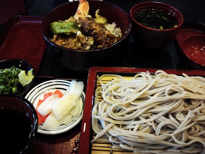 出張先でのランチ