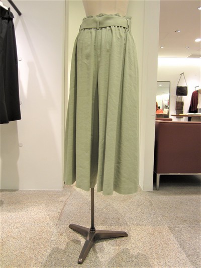 MOGA　ELLADEパンツ