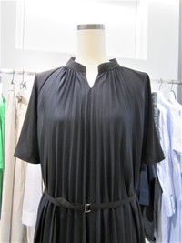 LEQUIPE　プリーツジャージーワンピース