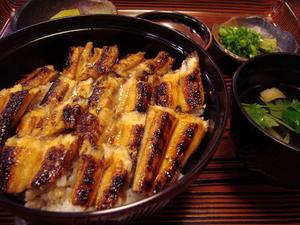 広島名物　中屋の穴子丼
