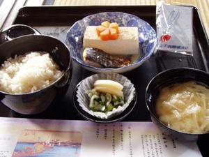 新居宿の旅籠料理
